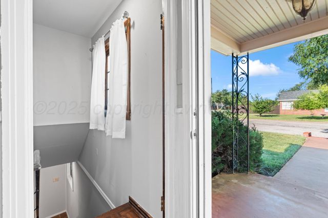 1601 8TH Avenue, Canyon, TX 79015