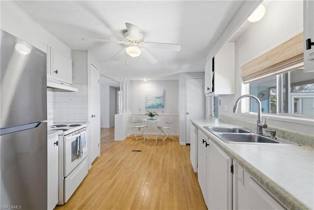 726 Knotty Pine CIR, North Fort Myers, FL 33917