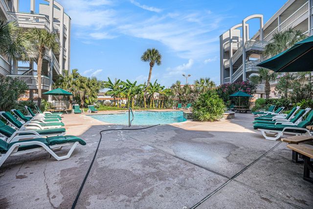 6102 Seawall Boulevard 234, Galveston, TX 77551