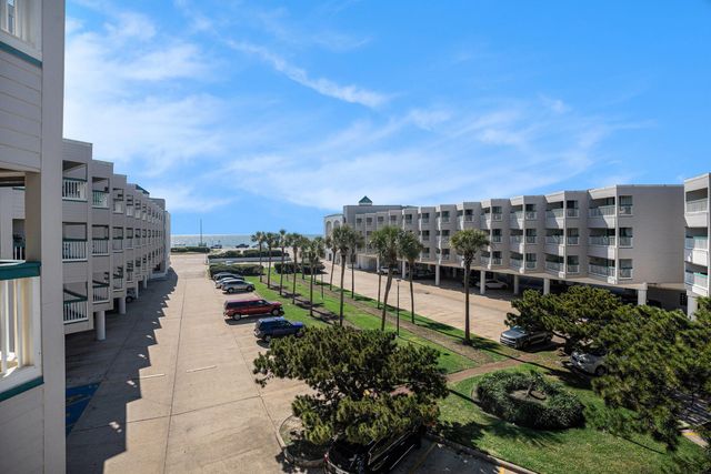 6102 Seawall Boulevard 234, Galveston, TX 77551