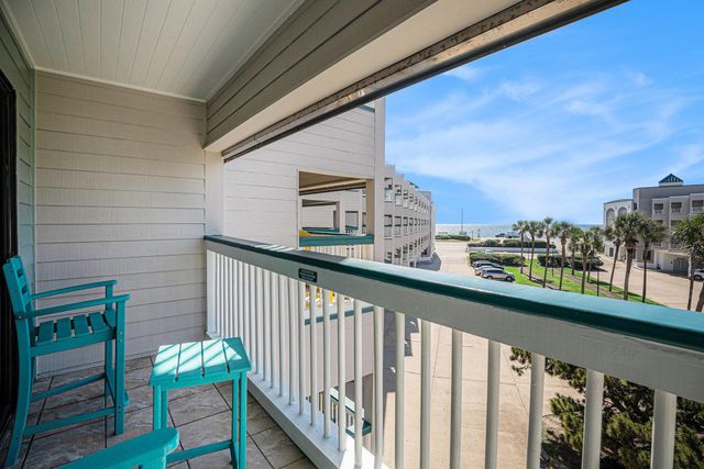 6102 Seawall Boulevard 234, Galveston, TX 77551