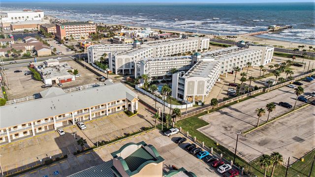 6102 Seawall Boulevard 234, Galveston, TX 77551