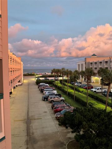 6102 Seawall Boulevard 234, Galveston, TX 77551