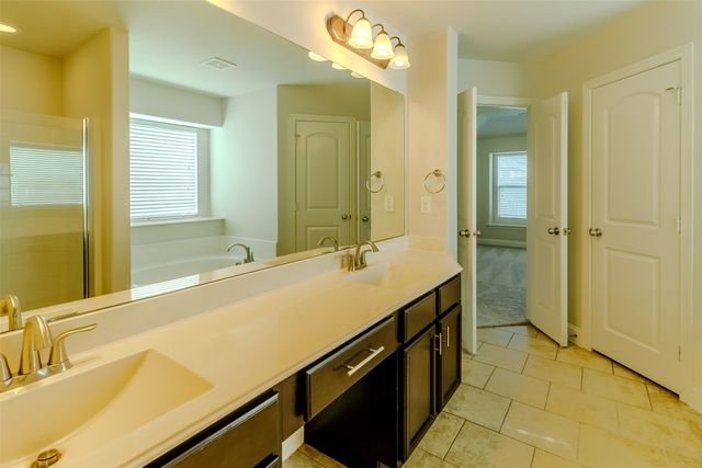 3105 Clear Springs Drive, Forney, TX 75126