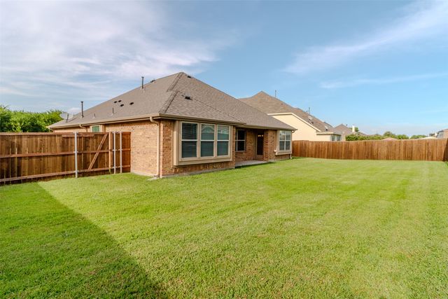 3105 Clear Springs Drive, Forney, TX 75126