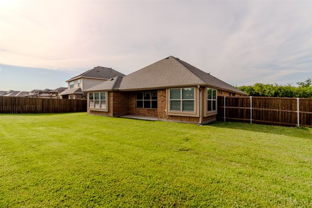 3105 Clear Springs Drive, Forney, TX 75126