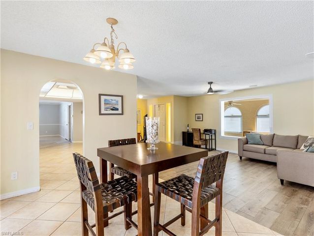 7018 Overlook DR, Fort Myers, FL 33919