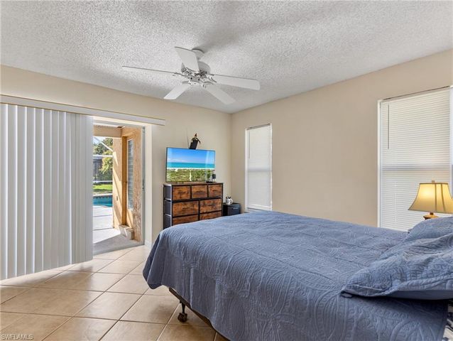 7018 Overlook DR, Fort Myers, FL 33919