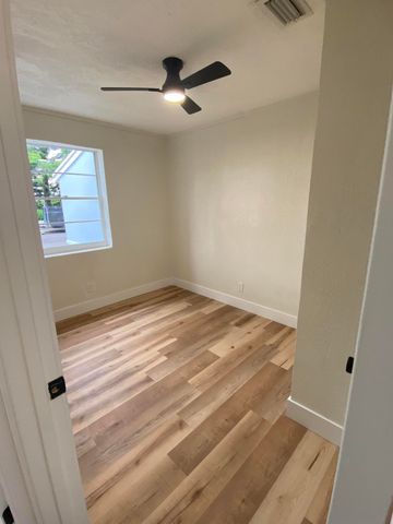 756 W 1ST Street, Riviera Beach, FL 33404