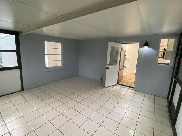756 W 1ST Street, Riviera Beach, FL 33404