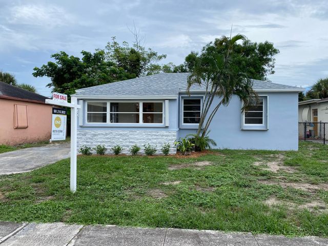 756 W 1ST Street, Riviera Beach, FL 33404