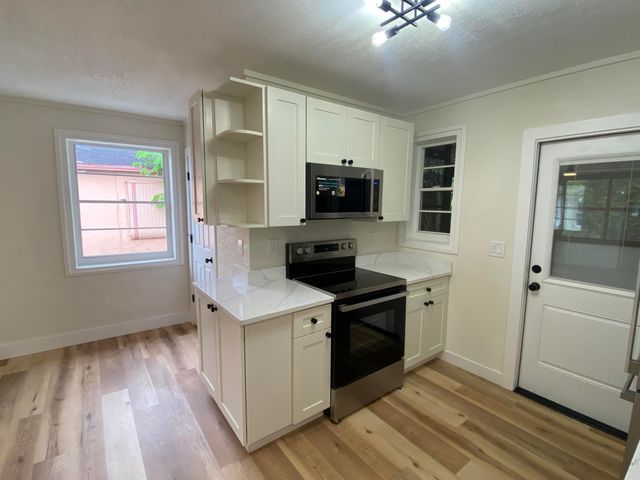 756 W 1ST Street, Riviera Beach, FL 33404
