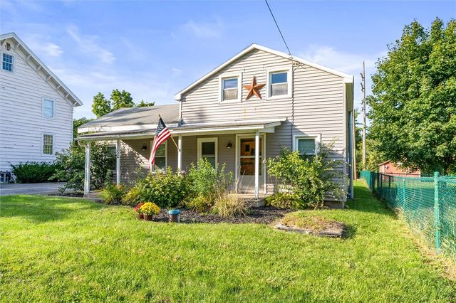 1152 State Route 96, Phelps, NY 14532