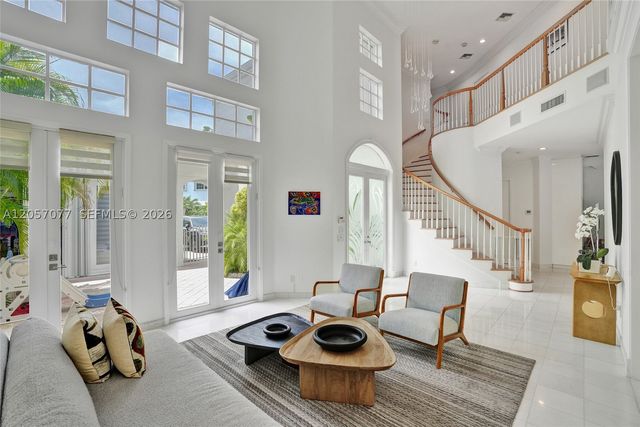 3690 NE 199th St 3690, Aventura, FL 33180