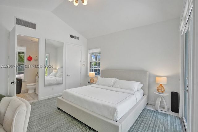 3690 NE 199th St 3690, Aventura, FL 33180