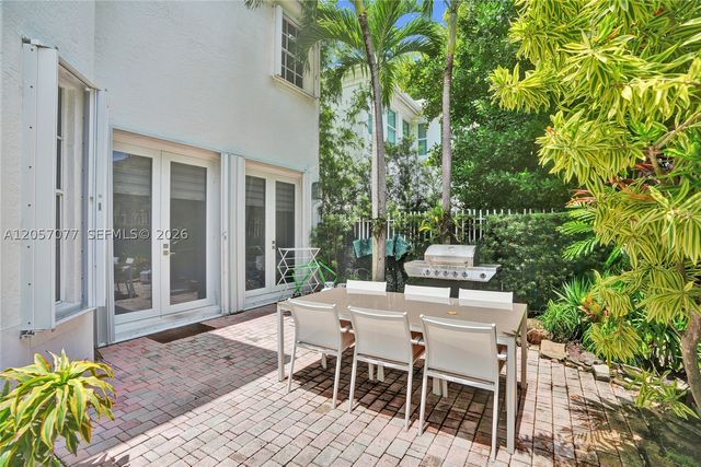 3690 NE 199th St 3690, Aventura, FL 33180