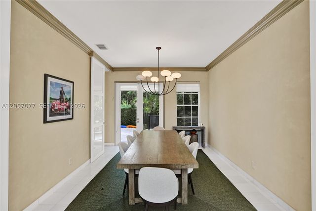 3690 NE 199th St 3690, Aventura, FL 33180