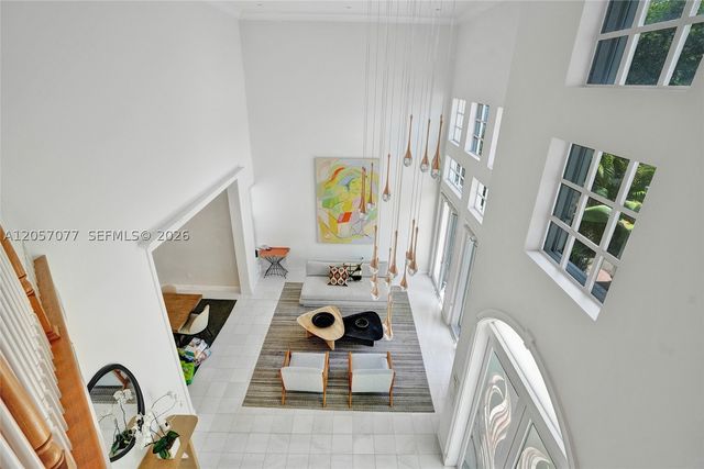 3690 NE 199th St 3690, Aventura, FL 33180