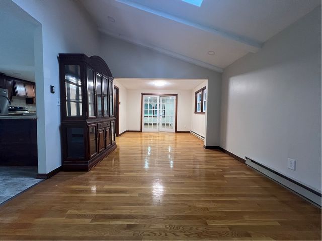 8 Birch Ln 0, Shrewsbury, MA 01545