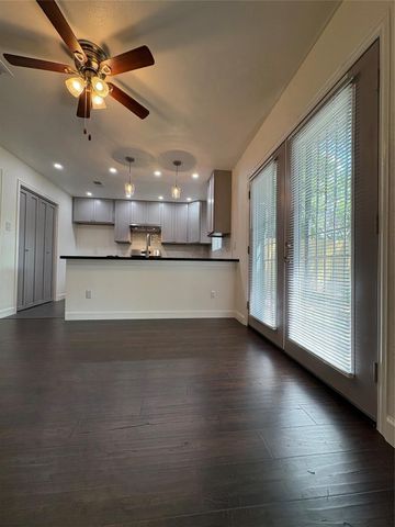 9006 Winding River Drive, Houston, TX 77088