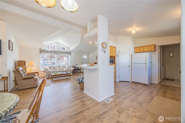 541 N 7th, Sequim, WA 98382