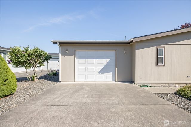 541 N 7th, Sequim, WA 98382