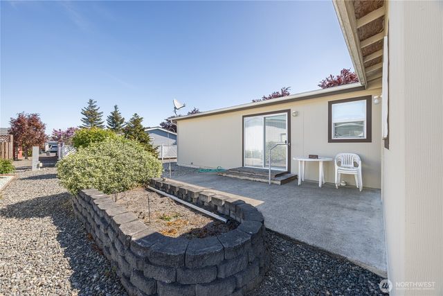 541 N 7th, Sequim, WA 98382