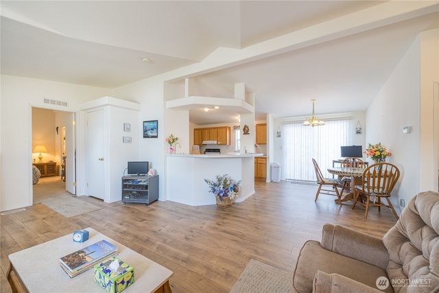 541 N 7th, Sequim, WA 98382