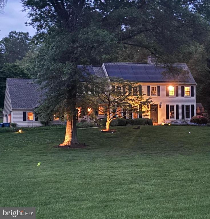809 GENERAL STERLING DR, West Chester, PA 19382