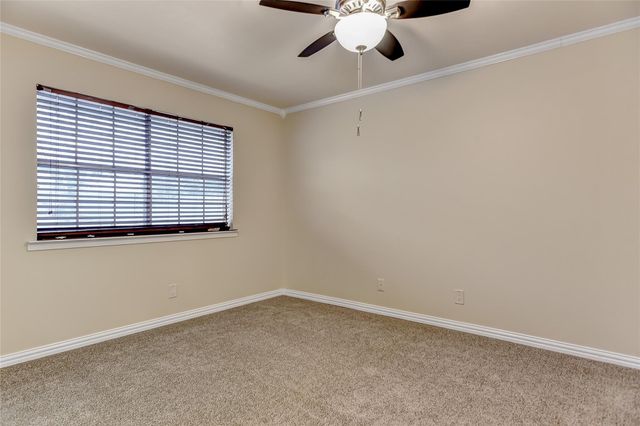 914 W Washington Street F, Sherman, TX 75092