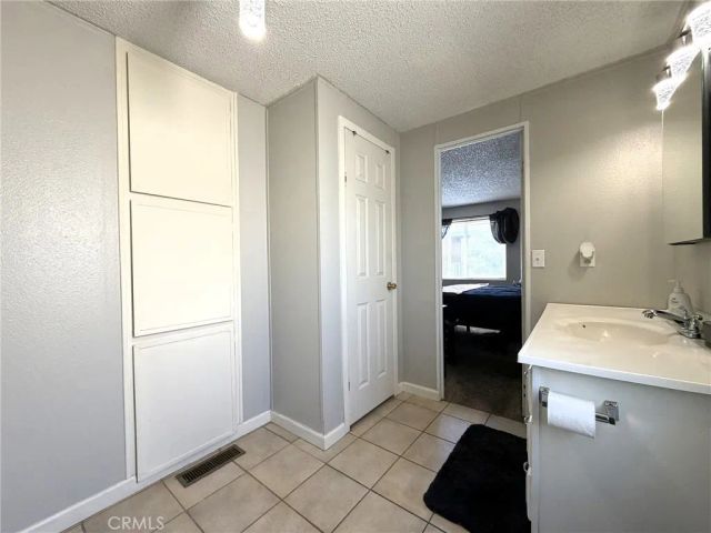 913 S Grand 128, San Jacinto, CA 92582