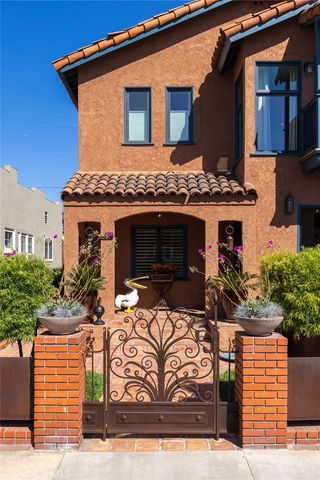 128 Quincy Avenue, Long Beach, CA 90803