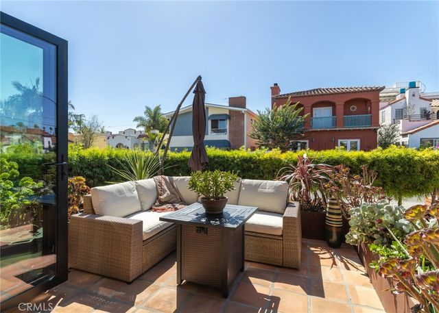 128 Quincy Avenue, Long Beach, CA 90803