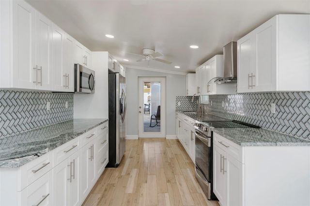 2112 W IDLEWILD AVENUE, Tampa, FL 33603