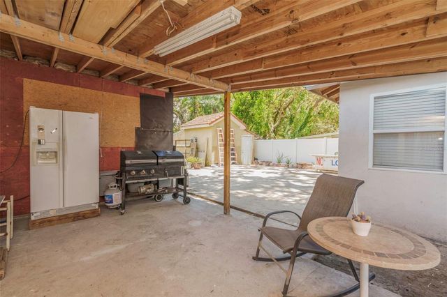 2112 W IDLEWILD AVENUE, Tampa, FL 33603