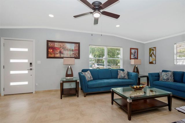 2112 W IDLEWILD AVENUE, Tampa, FL 33603