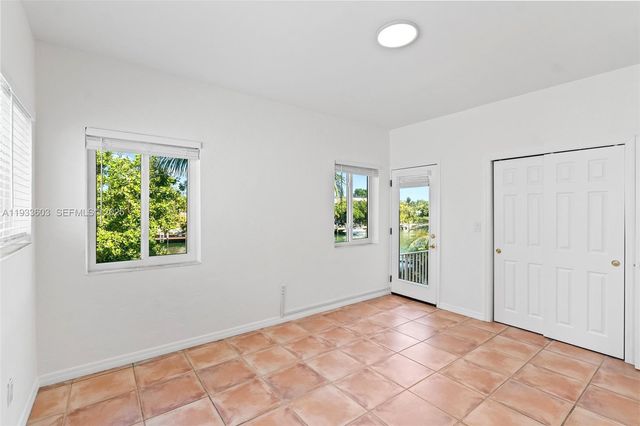 1925 Calais Drive 6, Miami Beach, FL 33141