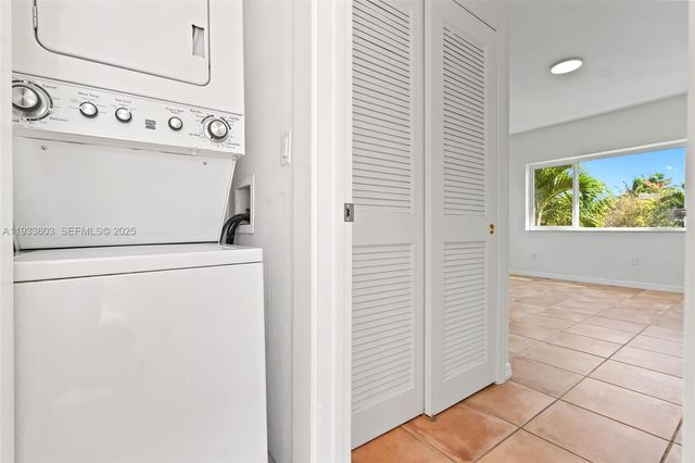 1925 Calais Drive 6, Miami Beach, FL 33141