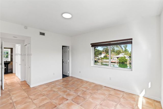 1925 Calais Drive 6, Miami Beach, FL 33141