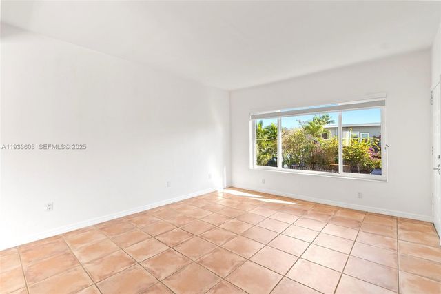 1925 Calais Drive 6, Miami Beach, FL 33141