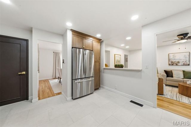 1323 Woodpath Drive, Florissant, MO 63031