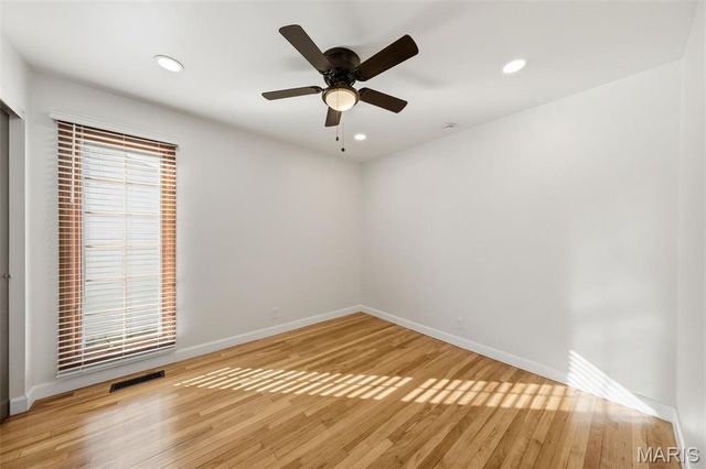 1323 Woodpath Drive, Florissant, MO 63031