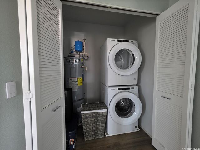 91-3575 Iwikuamoo Street 305, Ewa Beach, HI 96706