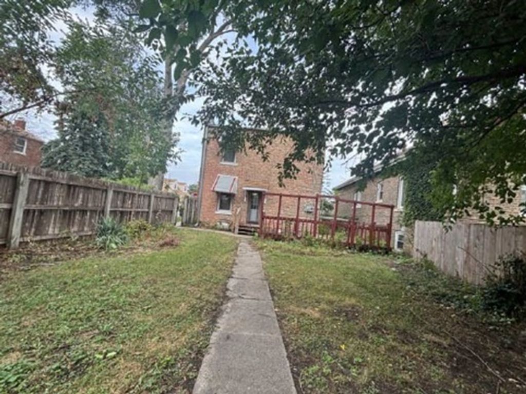 2500 Clarence Avenue, Berwyn, IL 60402 — photo 3