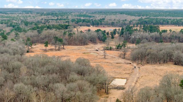 170 CR 2180, Clarksville, TX 75421