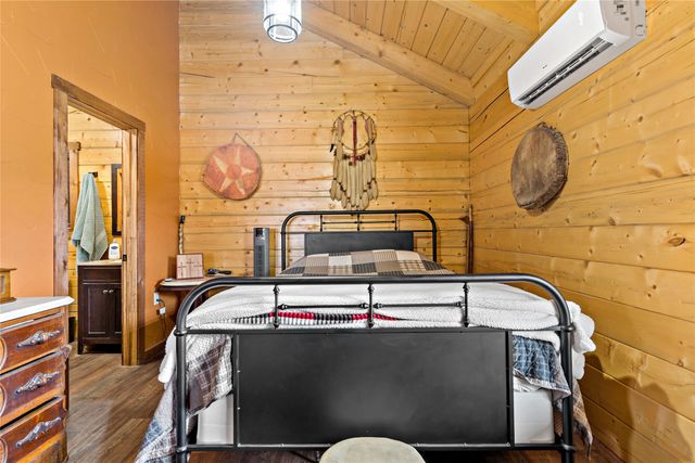 170 CR 2180, Clarksville, TX 75421