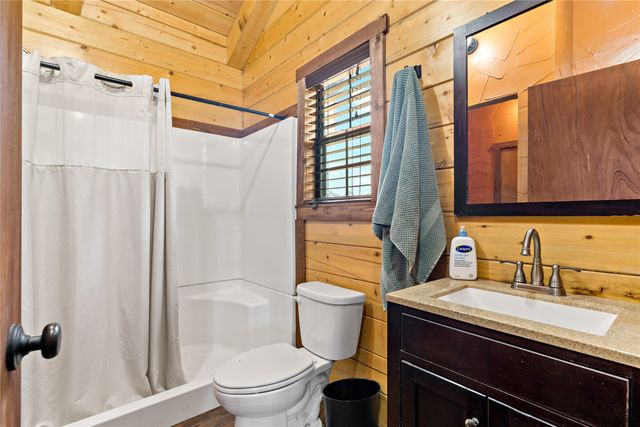 170 CR 2180, Clarksville, TX 75421