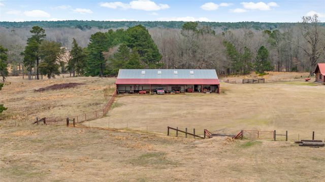 170 CR 2180, Clarksville, TX 75421