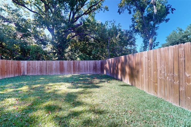 8709 Wheatley Street, Houston, TX 77088