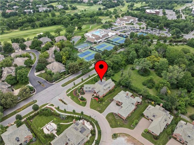 2004 W 114th Street, Leawood, KS 66211